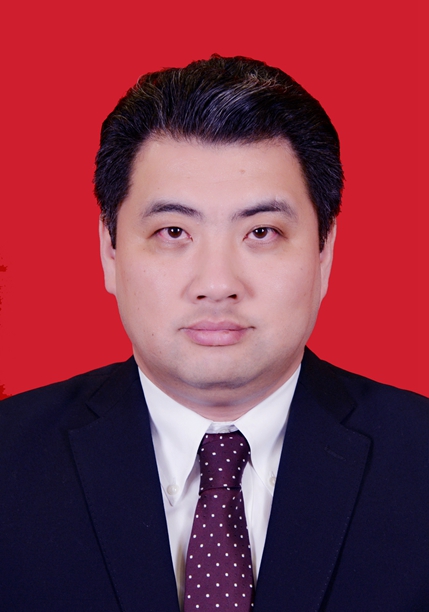 周 诚