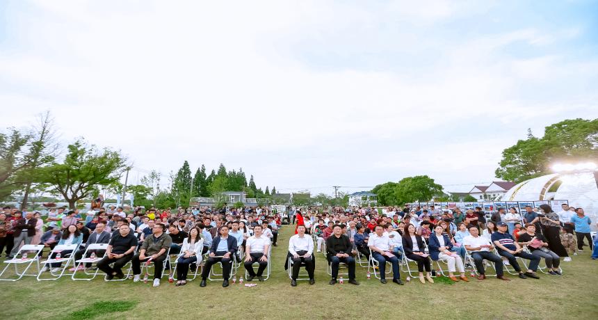 “游乡村 趣叶榭”2024年叶榭镇美食文化旅游节开幕式暨第16届张泽羊肉节、夏季村晚展示活动顺利举办